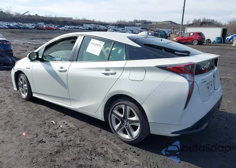 2016 Toyota Prius Three Touring z USA, uszkodzony, nr VIN JTDKARFU8G3508911
